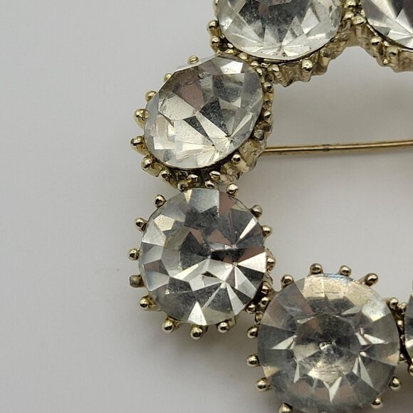 Vintage Wreath Brooch Clear Rhinestones Circle Round Large Prong Set - Picture 5 of 5